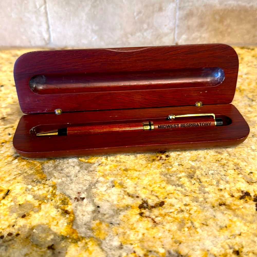 Appreciation Pen Rosewood with Rosewood Box Vintage